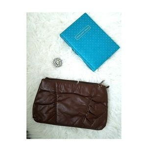 Cute Clutch